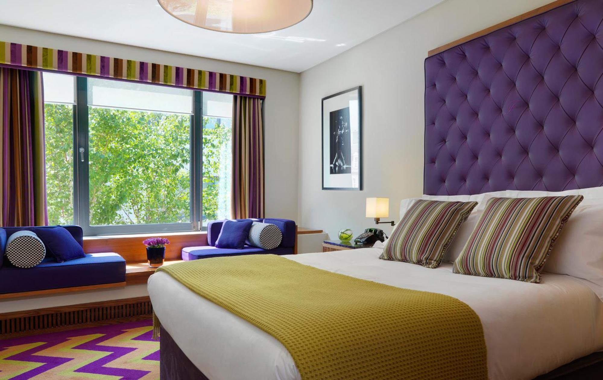 The Fitzwilliam Hotel Dublin Exterior photo A bedroom at the Hilton London Paddington